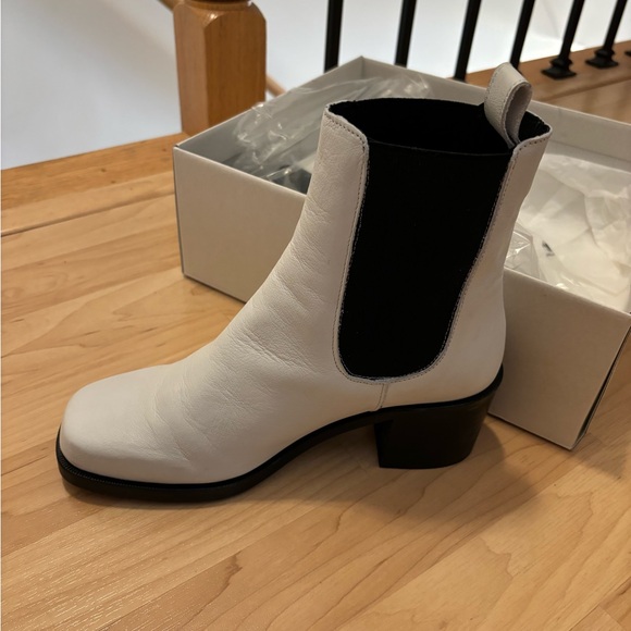 White Leather Heeled Boots - Picture 1 of 4